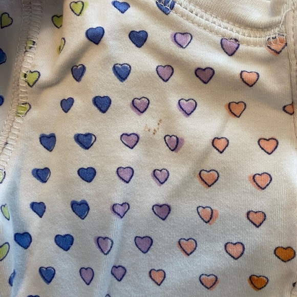Roller Rabbit rainbow hearts 4T Kids Pajamas - Picture 2 of 3